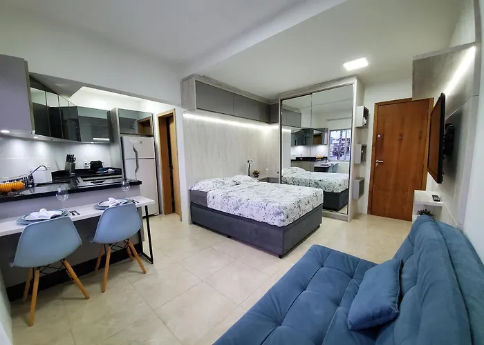 Estudio Em Frente Ao Shopping E Rodoviaria Em Balneario Camboriu P891